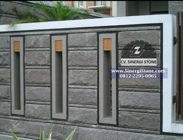 Contoh aplikasi batu andesit diding pagar dengan varian finishing rata alam (rta)
