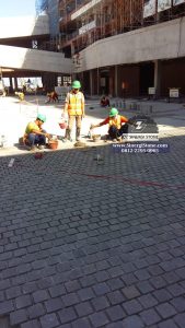 manfaat batu andesit Cirebon untuk paving block