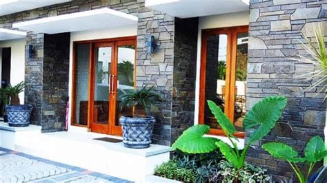 percantik dinding eksterior rumah batu alam