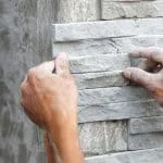 pemasangan batu alam