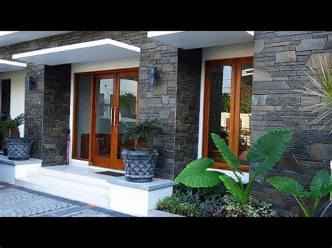 elegan kokoh desain model teras rumah minimalis