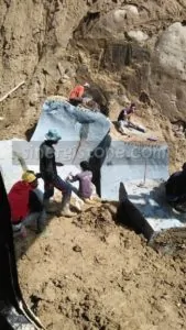 lokasi penambangan batu andesit yang ekstrim