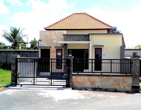 rumah dijual rumah cantik desain batu alam