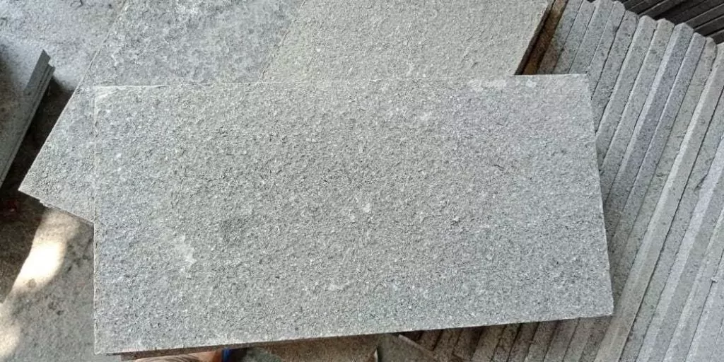 Batu Andesit 50x100 Bakar 4