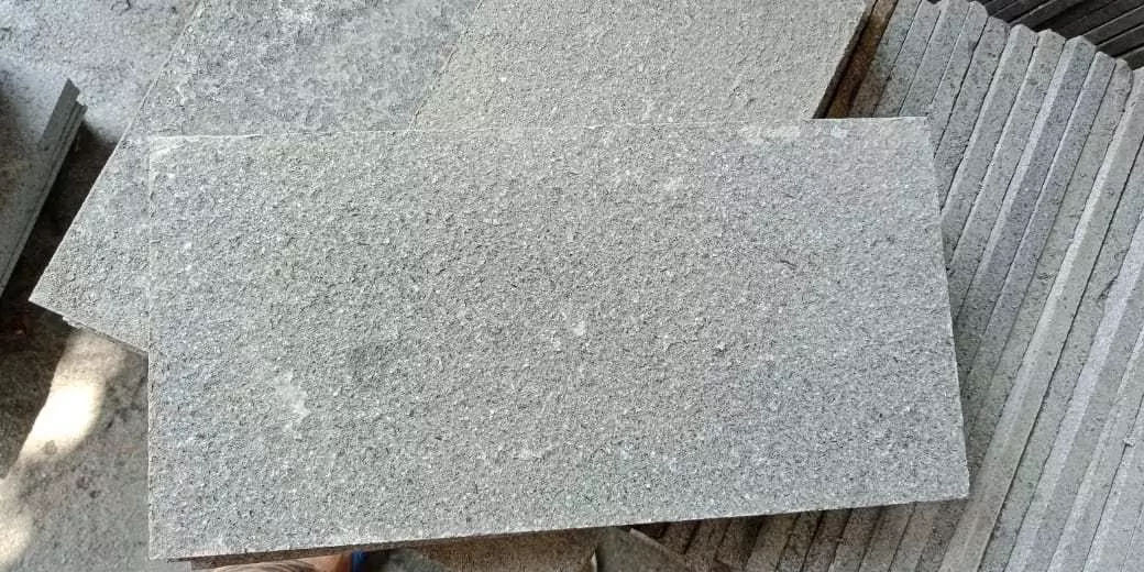 batu andesit bakar 15x30