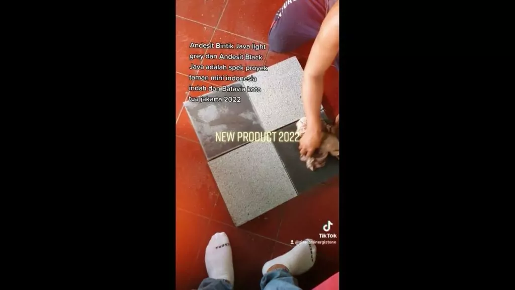 Batu Andesit 30x30 Bakar 17