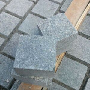 batu andesit 10x10