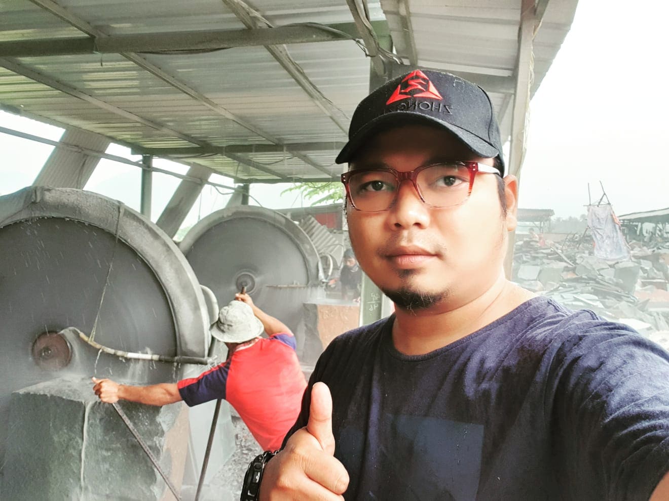 Sinergi stone director 07