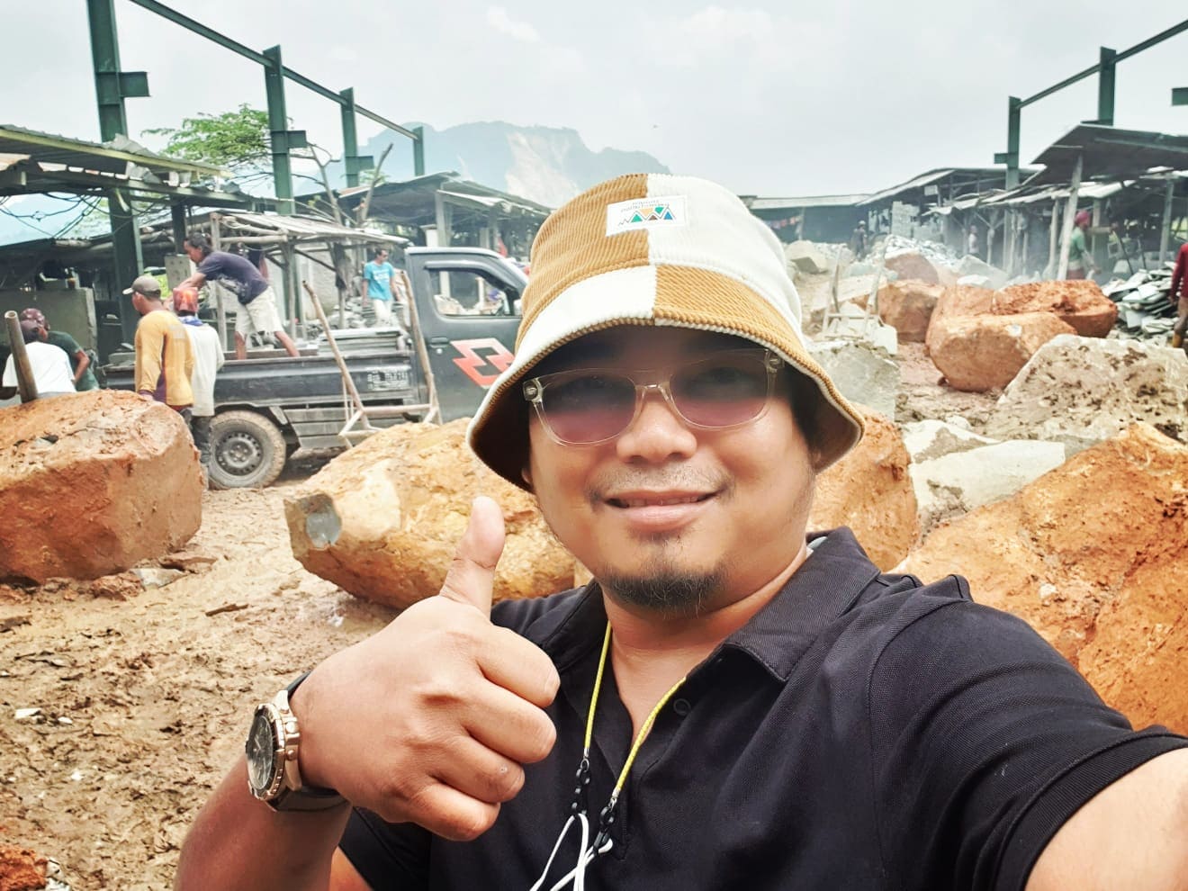 sinergi-stone-director-08