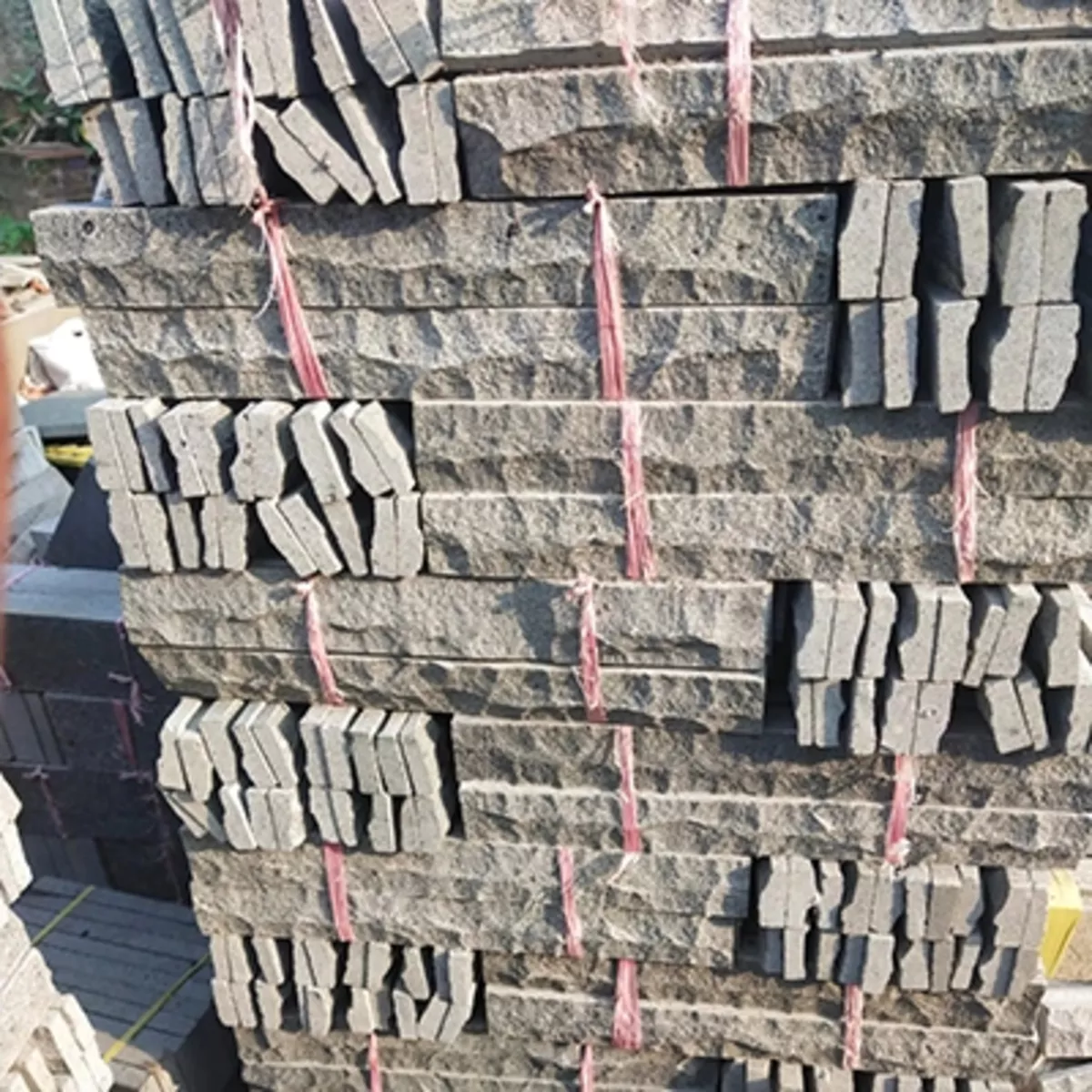 Batu Andesit Susun Sirih 5x40